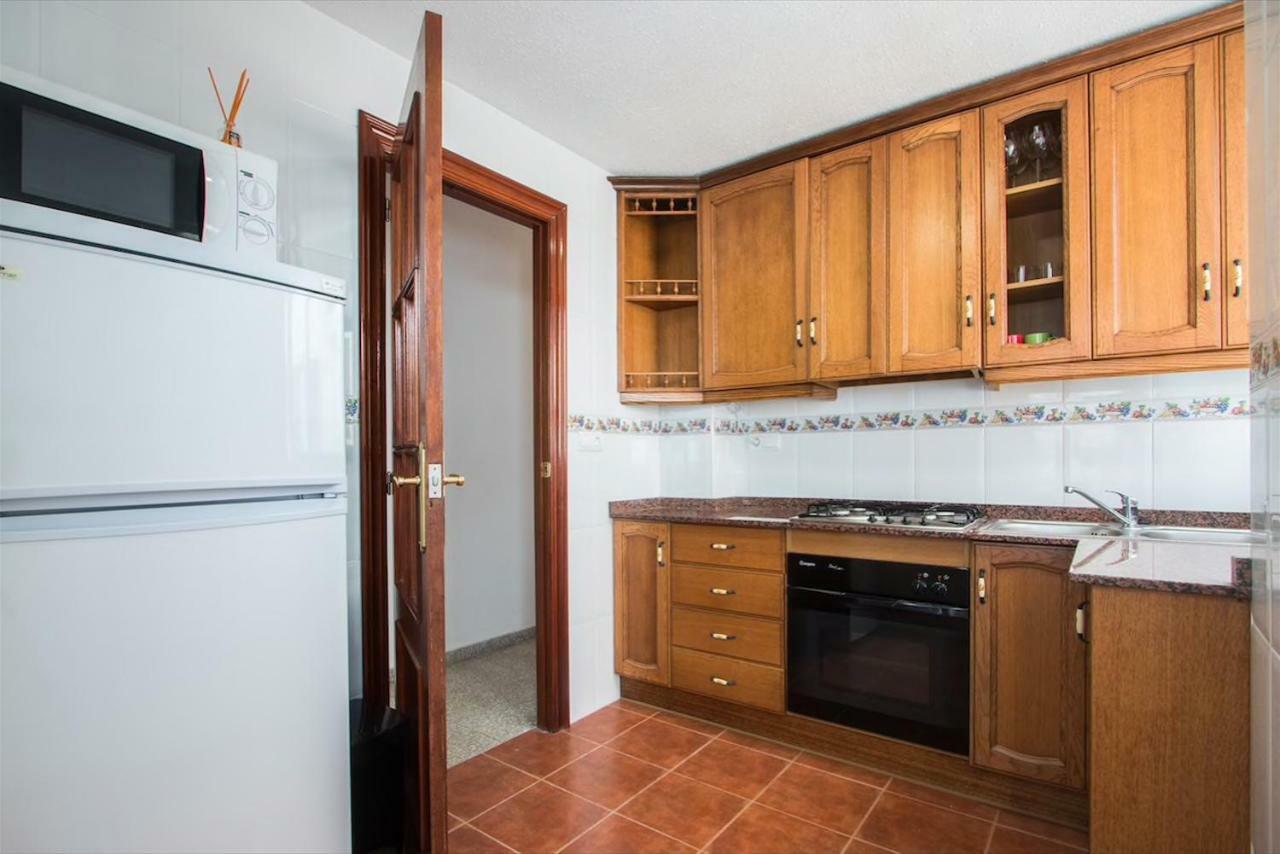Lovely, New, Bright 3 Mins To Beach Apt 105 Sq Meters Alicante Buitenkant foto