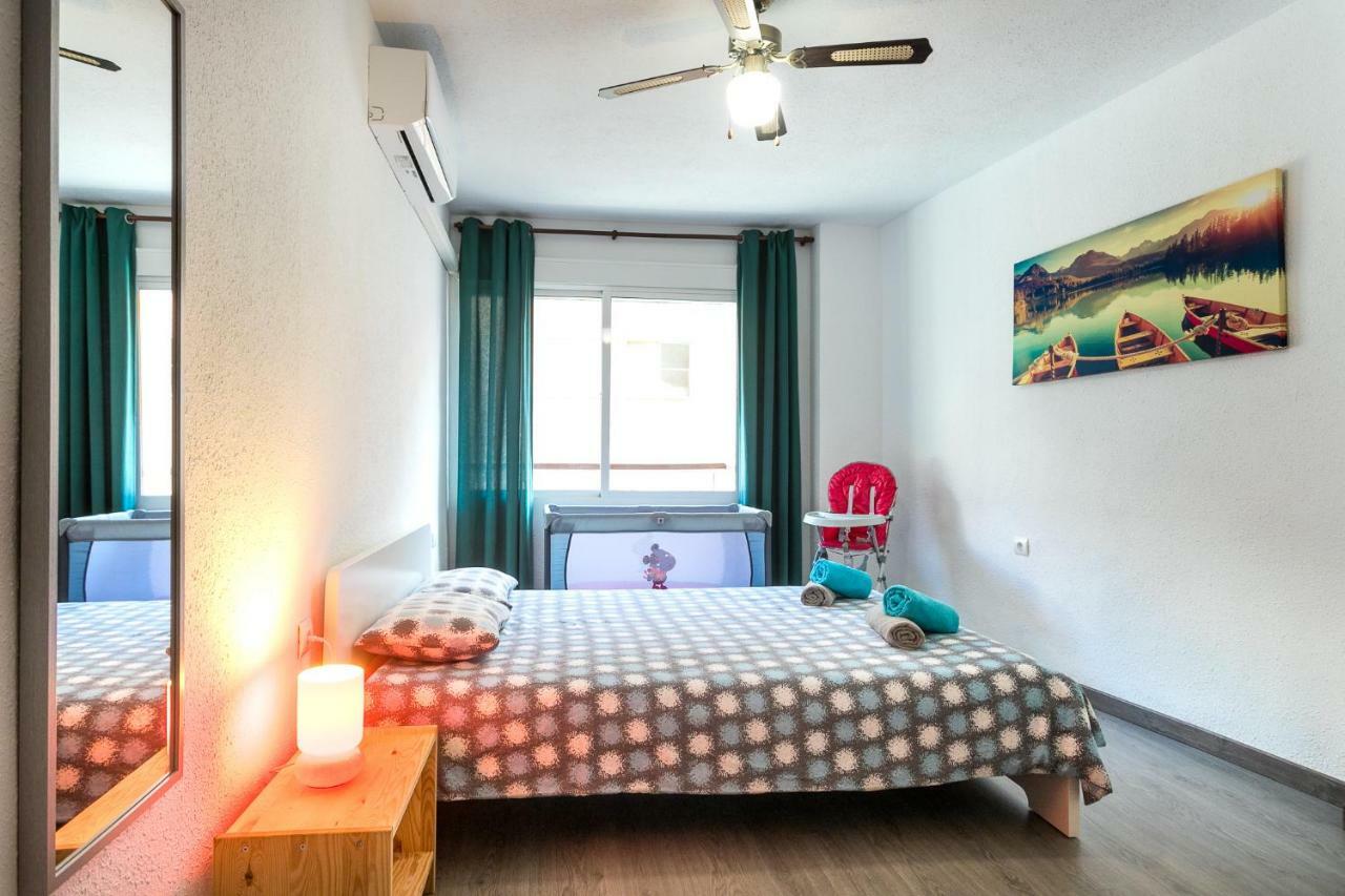 Lovely, New, Bright 3 Mins To Beach Apt 105 Sq Meters Alicante Buitenkant foto