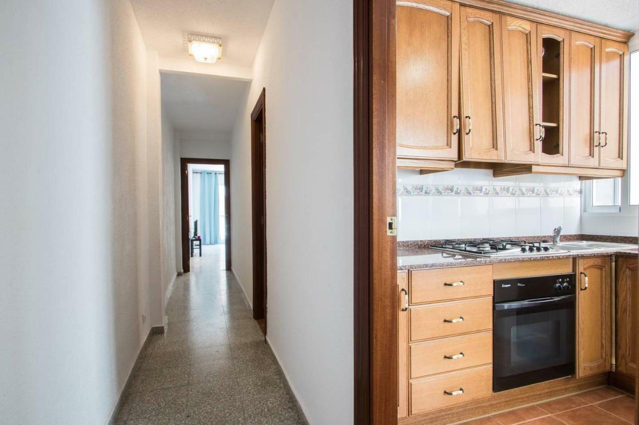 Lovely, New, Bright 3 Mins To Beach Apt 105 Sq Meters Alicante Buitenkant foto