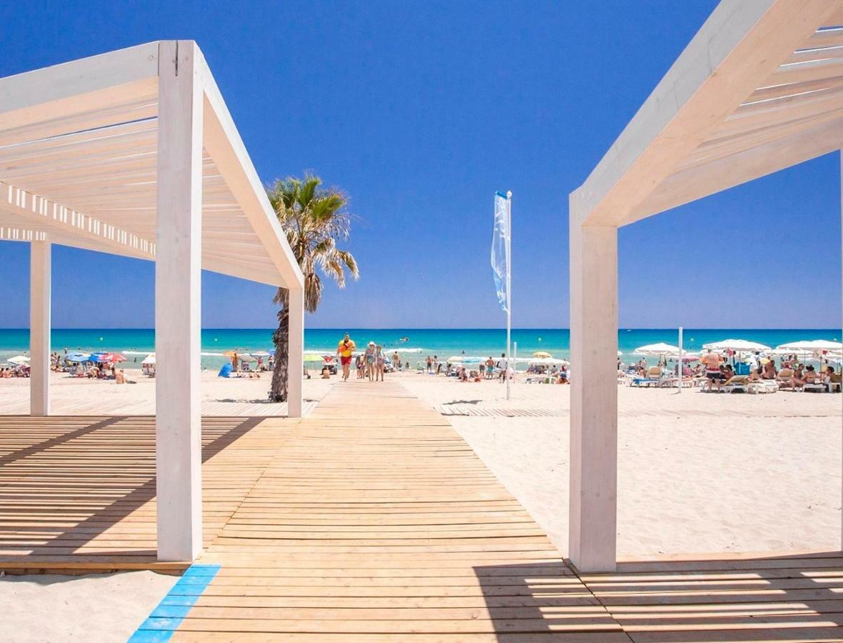 Lovely, New, Bright 3 Mins To Beach Apt 105 Sq Meters Alicante Buitenkant foto